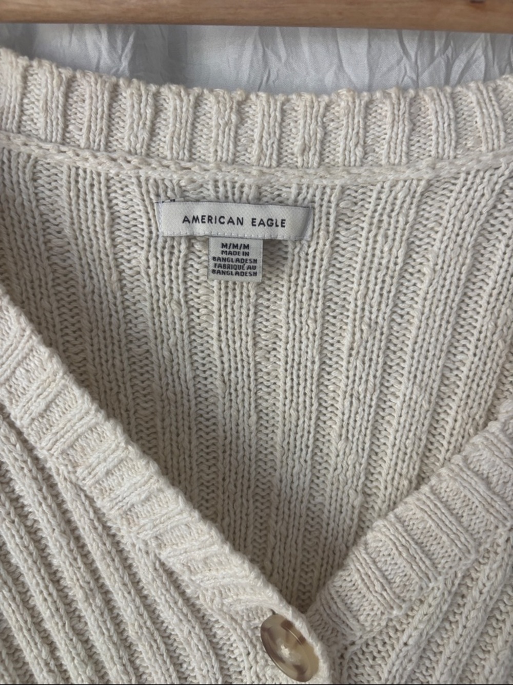 American Eagle Outfitters Beige Ribbed V‑Neck Button Cardigan - Picture 2 of 9